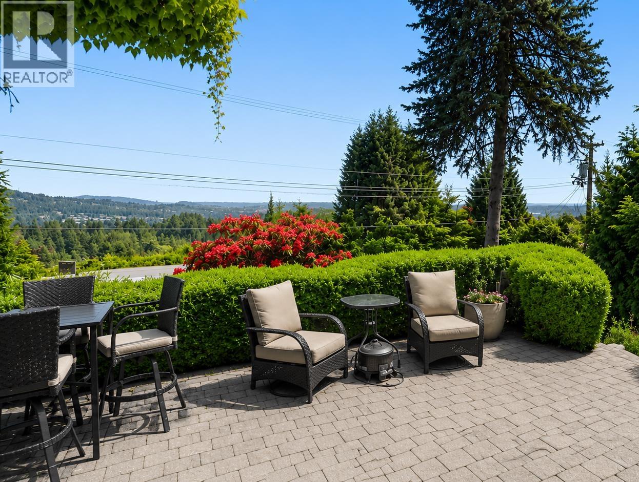 68 Bonnymuir Drive, West Vancouver, British Columbia  V7S 1L2 - Photo 5 - R3170787