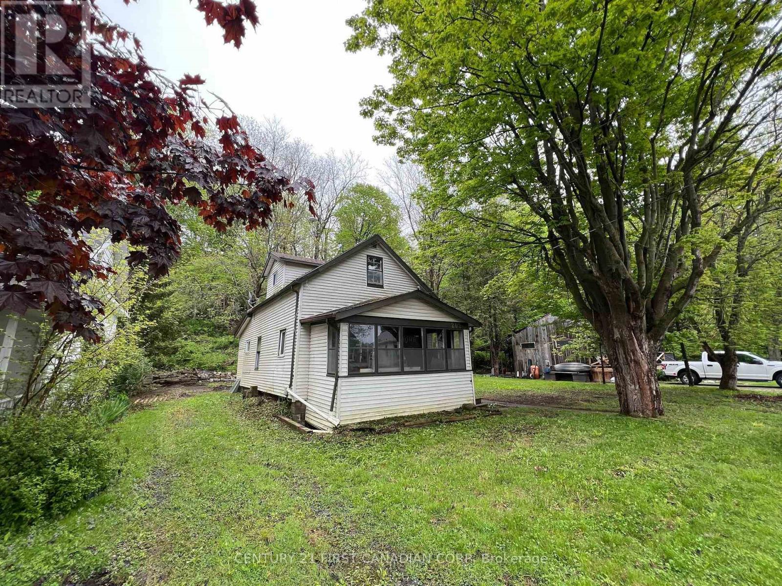 205 Orchard Street, Central Elgin, Ontario  N5L 1C4 - Photo 5 - X13534680