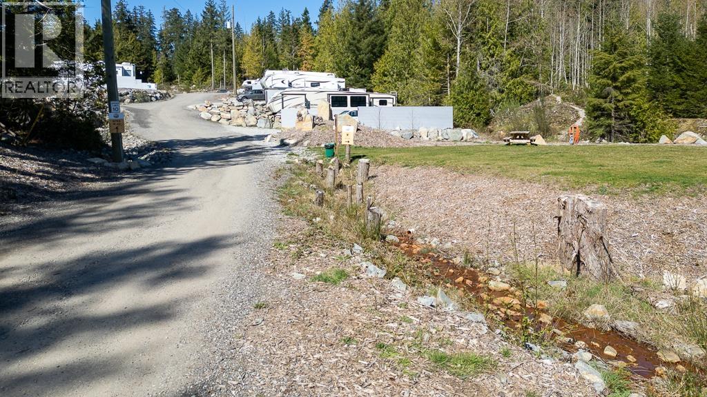 9384 Stephens Way, Halfmoon Bay, British Columbia  V7Z 1G9 - Photo 13 - R3106780