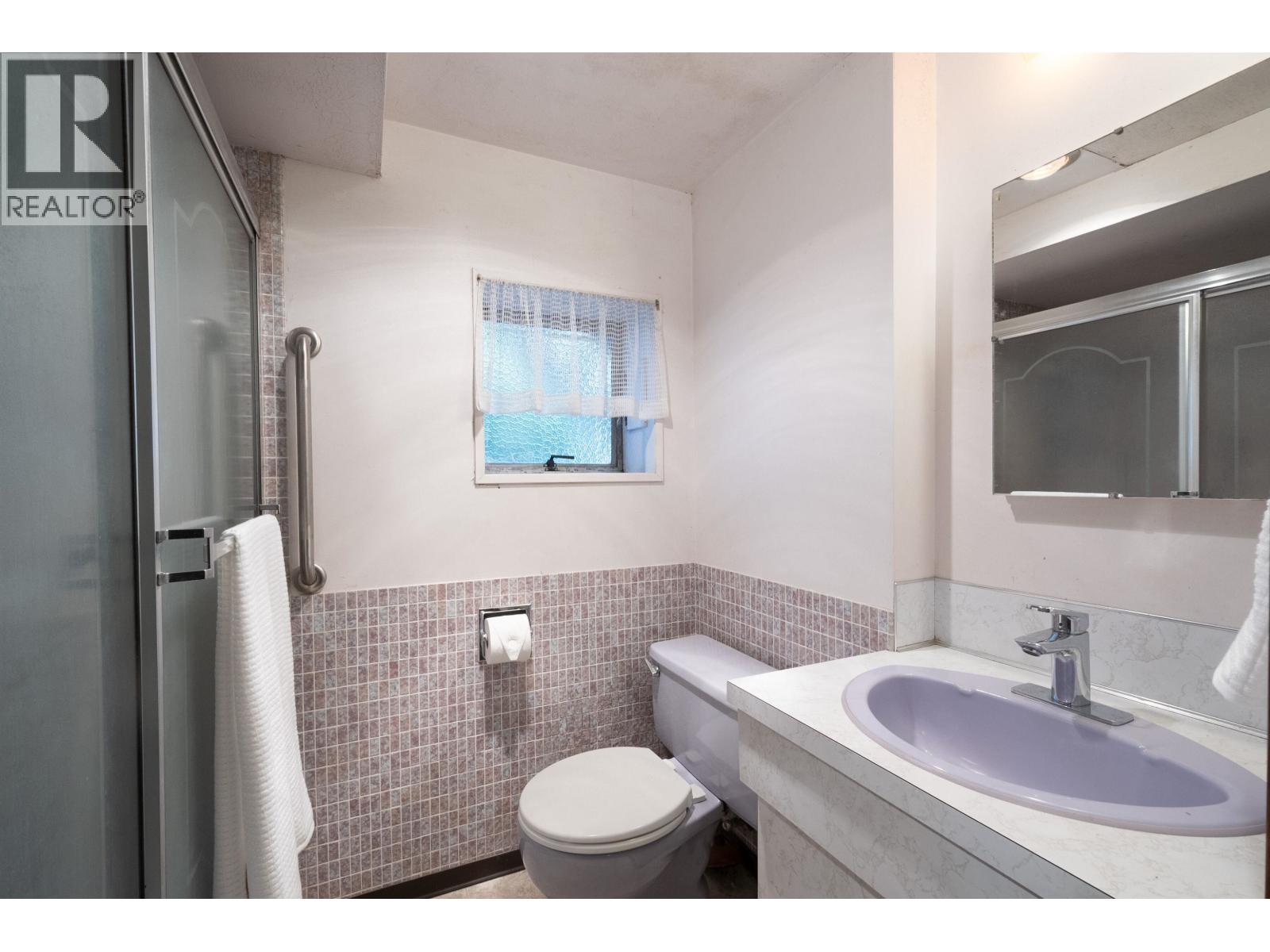 5363 Dumfries Street, Vancouver, British Columbia  V5P 3A3 - Photo 24 - R3170091