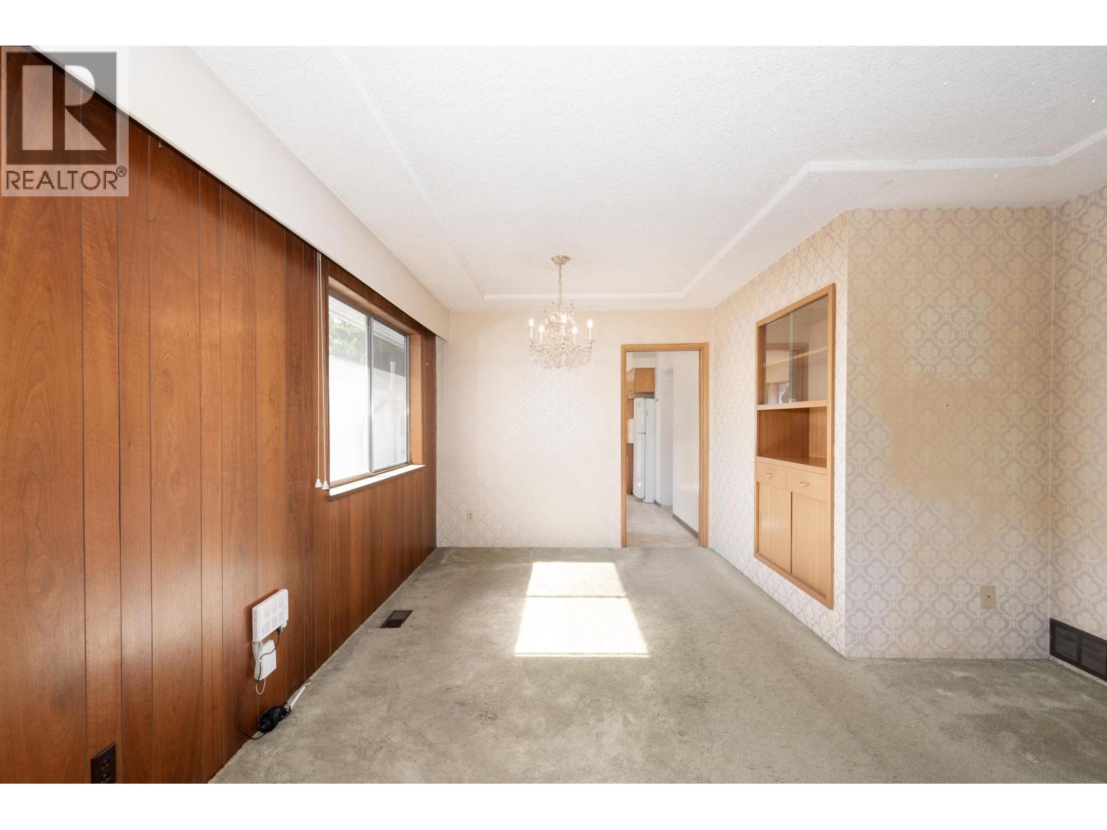 5363 Dumfries Street, Vancouver, British Columbia  V5P 3A3 - Photo 4 - R3170091