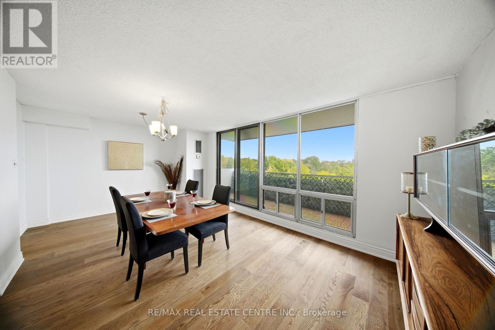 602 - 2055 Upper Middle Road, Burlington (Brant Hills), Ontario  L7P 3P4 - Photo 8 - W13841632