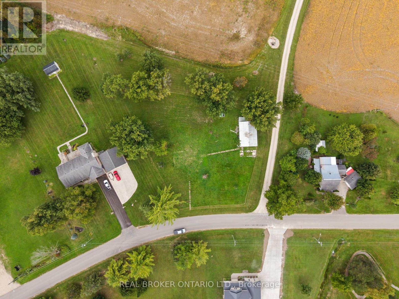 742 Josephine Street N, North Huron, Ontario  N9B 2L3 - Photo 8 - X13841624