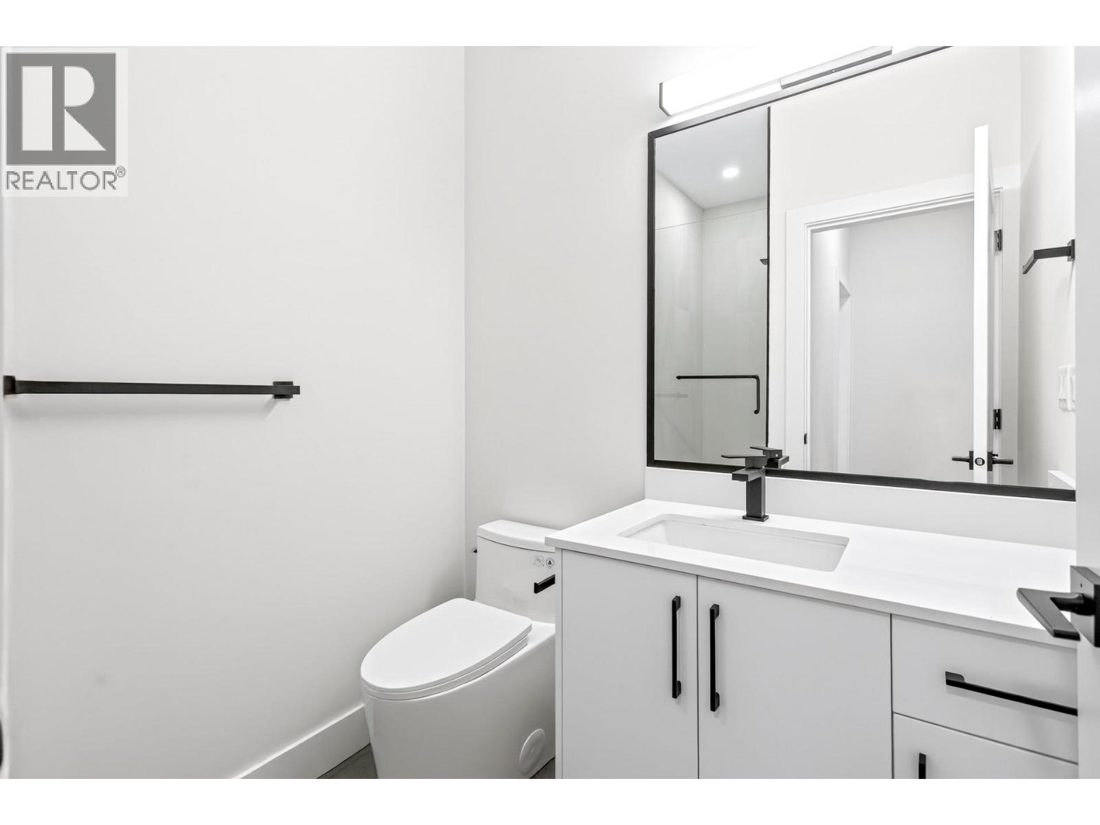 101 3532 Hastings Street, Port Coquitlam, British Columbia  V3E 0A6 - Photo 34 - R3170748