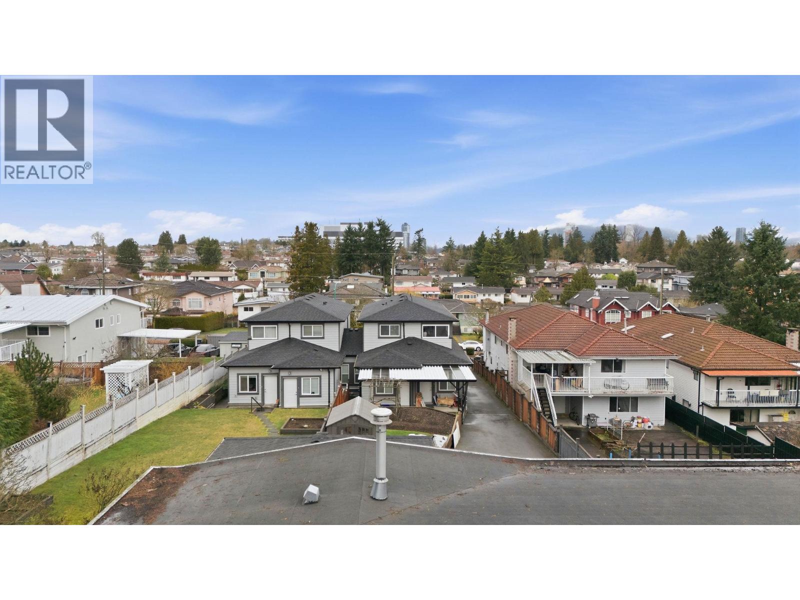 4745 GILPIN COURT