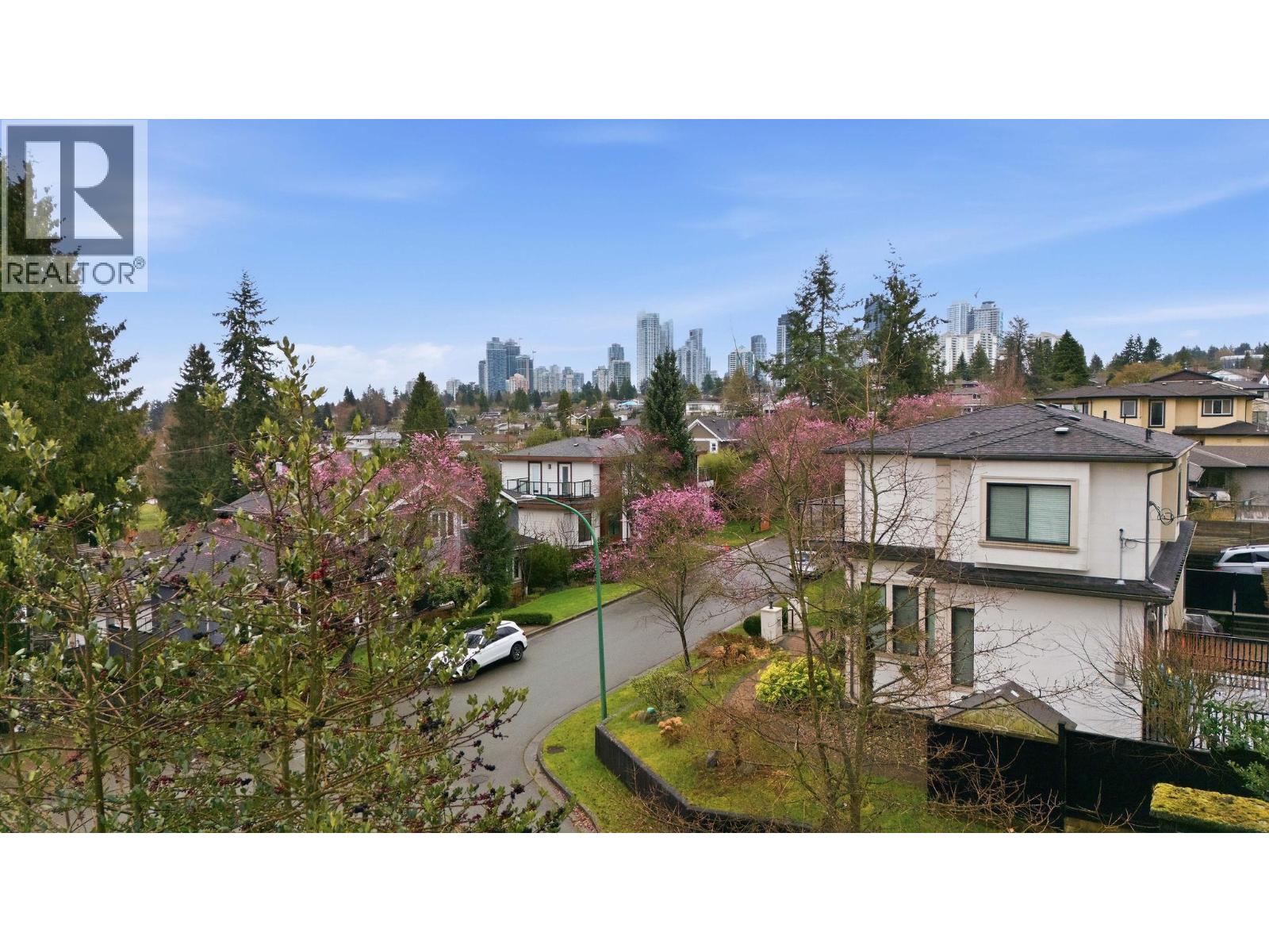 4745 GILPIN COURT