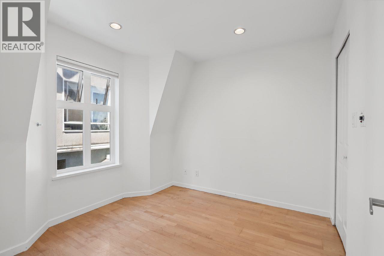 102 3349 Dunbar Street, Vancouver, British Columbia V6S 2B9 - Photo 15 - R3170604