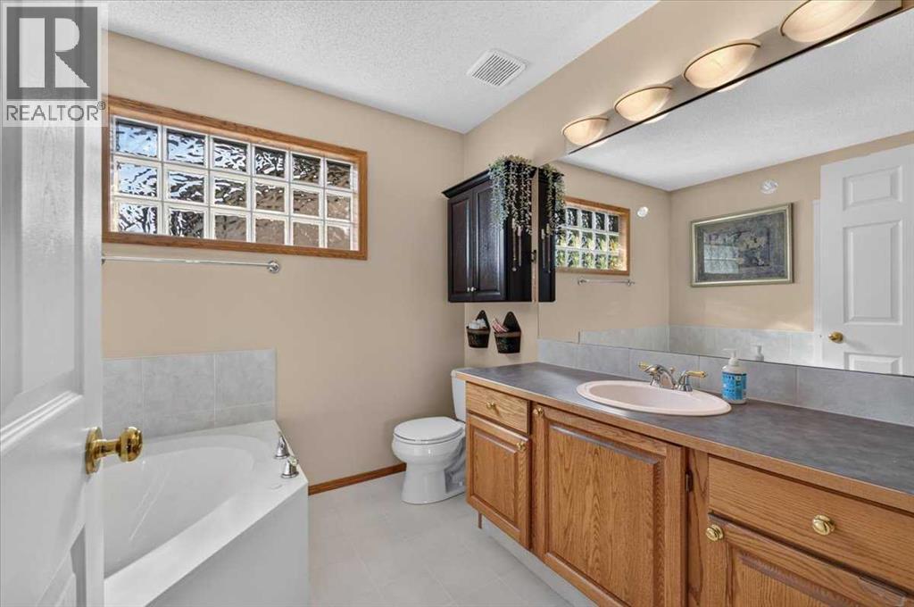 1012 Cranston Drive SE, Calgary, Alberta  T3M 1A7 - Photo 25 - A2343604