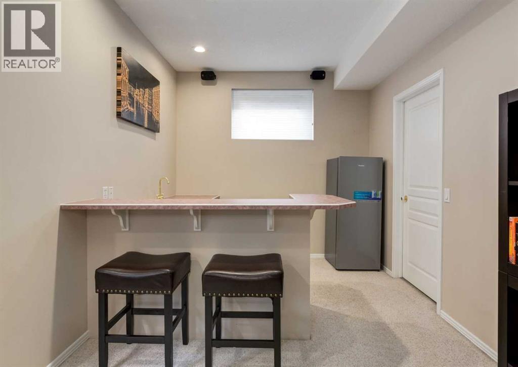 492 Silvergrove Gardens NW, Calgary, Alberta  T3B 4S8 - Photo 34 - A2347378