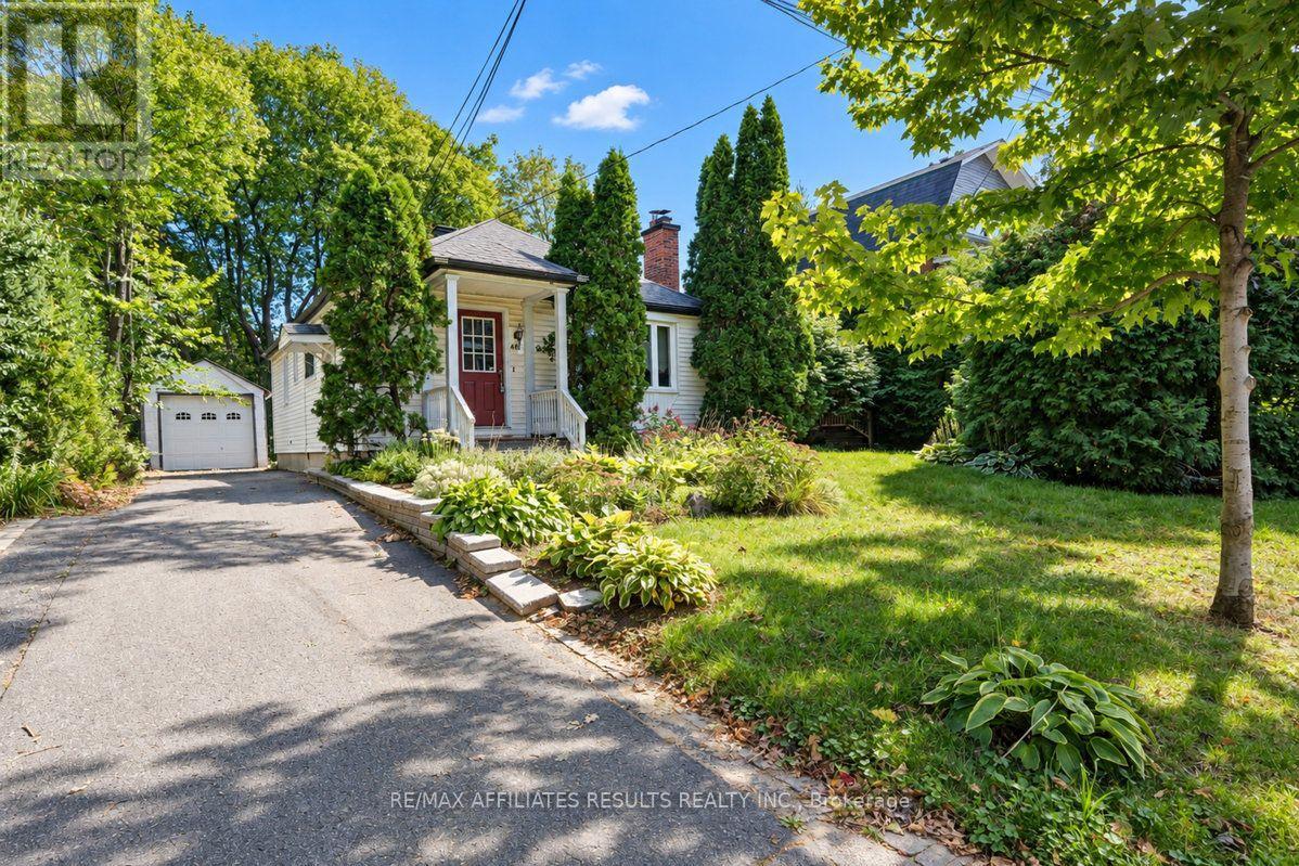 481 Tweedsmuir Avenue, Ottawa, Ontario K1Z 5P1 - Photo 2 - X13841648