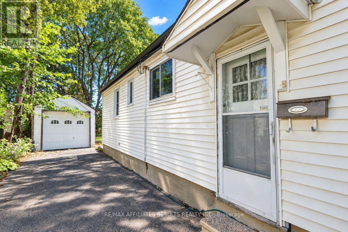 481 Tweedsmuir Avenue, Ottawa, Ontario K1Z 5P1 - Photo 5 - X13841648