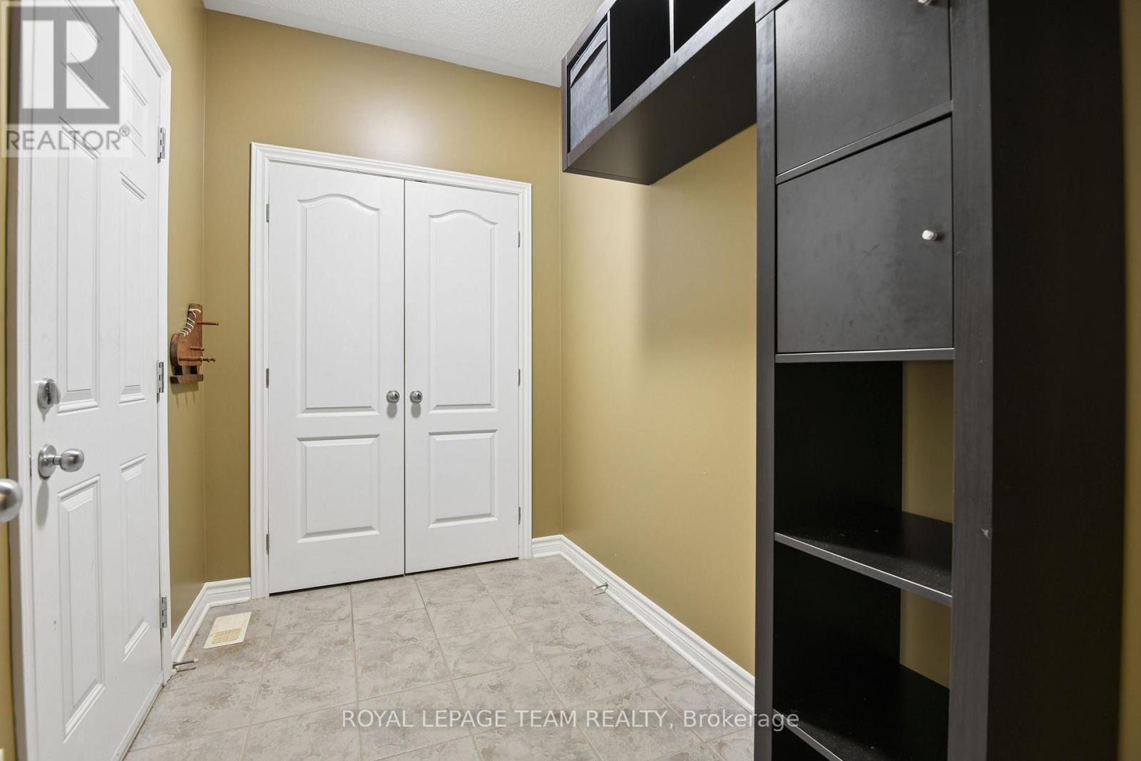 1076 Northgraves Crescent, Ottawa, Ontario  K2M 0C6 - Photo 15 - X13841680