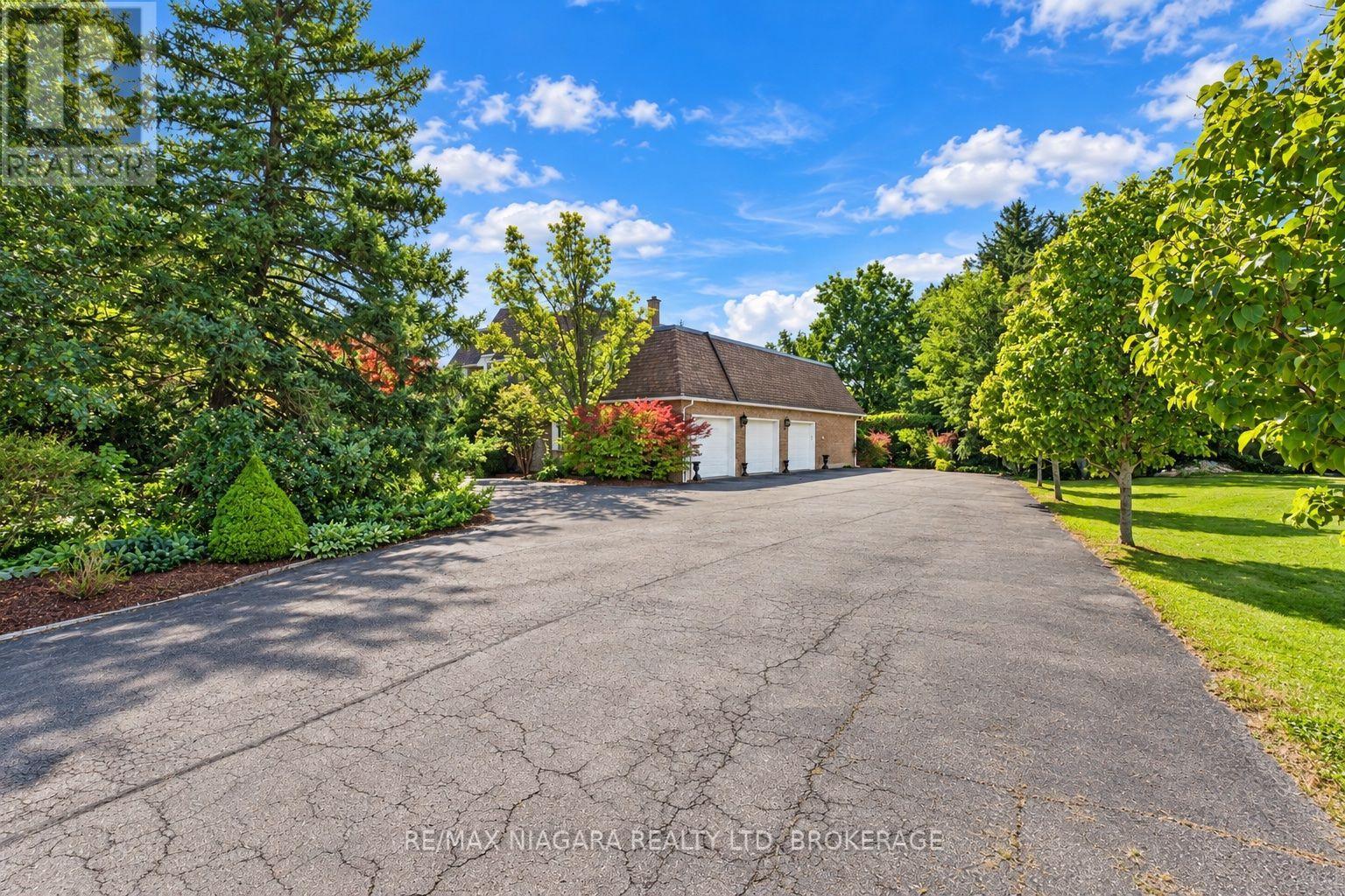 1302 Four Mile Creek Road, Niagara-On-The-Lake, Ontario  L0S 1J0 - Photo 3 - X13841658