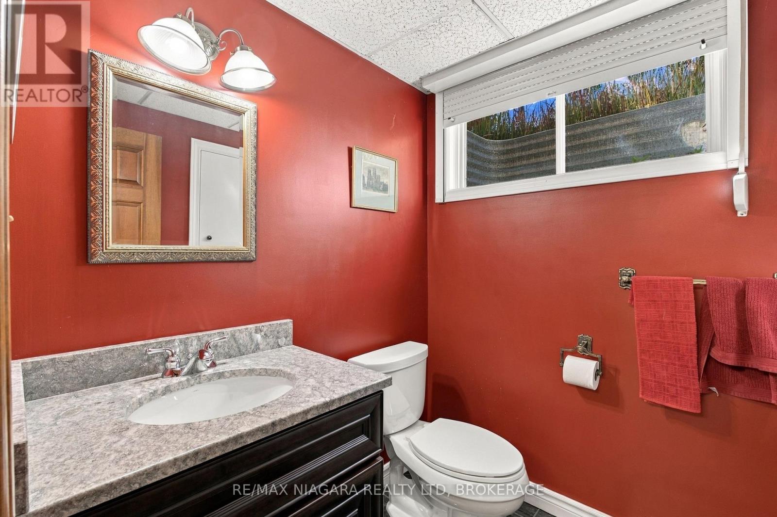 1302 Four Mile Creek Road, Niagara-On-The-Lake, Ontario  L0S 1J0 - Photo 35 - X13841658