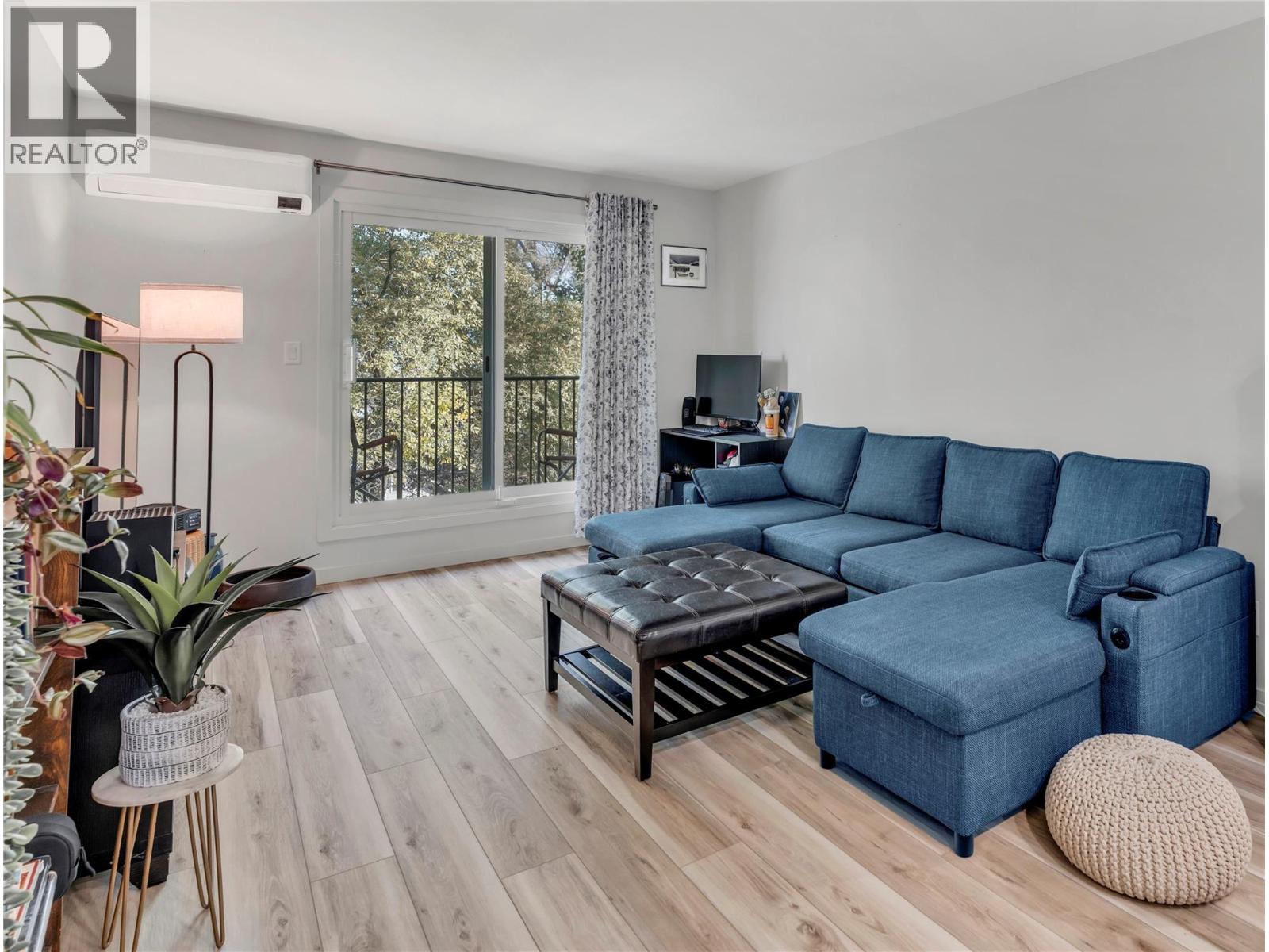922 DYNES Avenue Unit# 309, Penticton, British Columbia