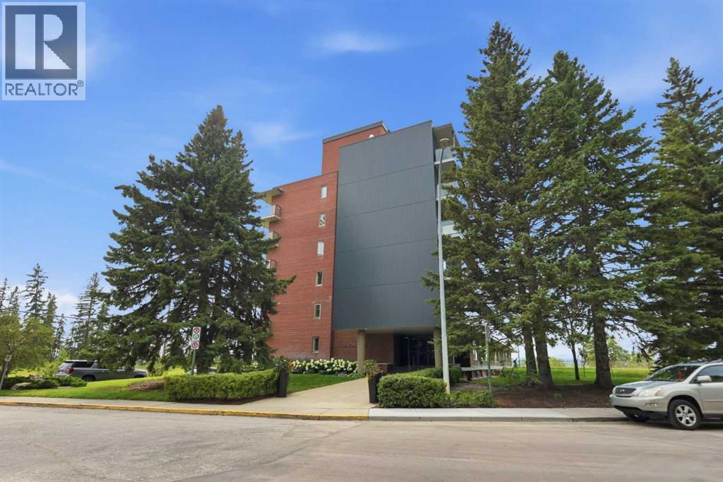 203/204, 3339 Rideau Place SW, Calgary, Alberta