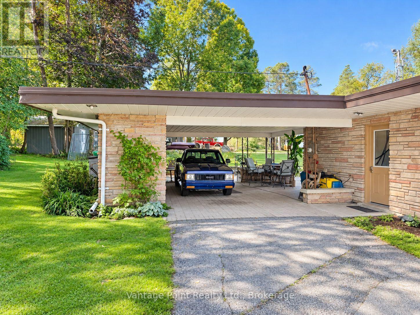 317048 6 & 10 Highway, Chatsworth, Ontario  N0H 1G0 - Photo 4 - X13841728