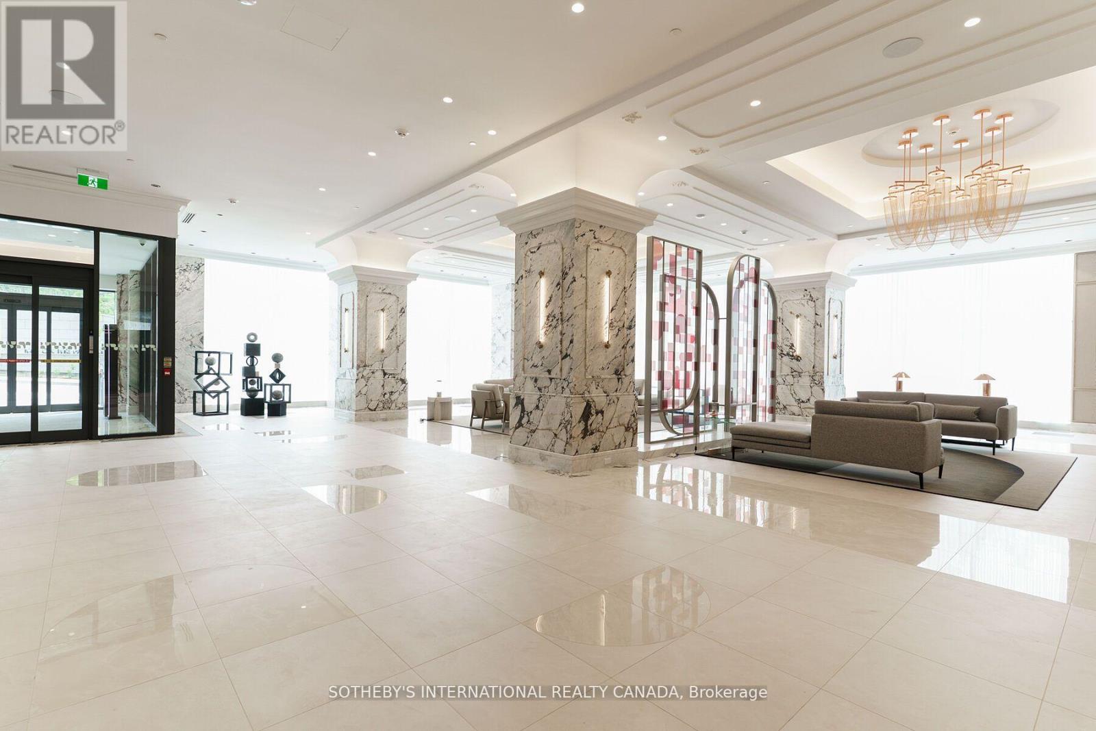 1101 - 10 Inn On The Park Drive, Toronto (Banbury-Don Mills), Ontario  M3C 0P9 - Photo 3 - C13841674