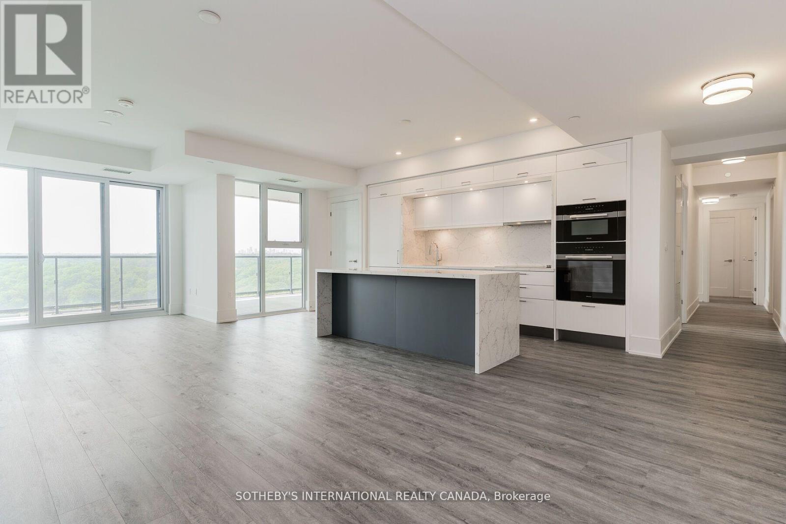 1101 - 10 Inn On The Park Drive, Toronto (Banbury-Don Mills), Ontario  M3C 0P9 - Photo 7 - C13841674