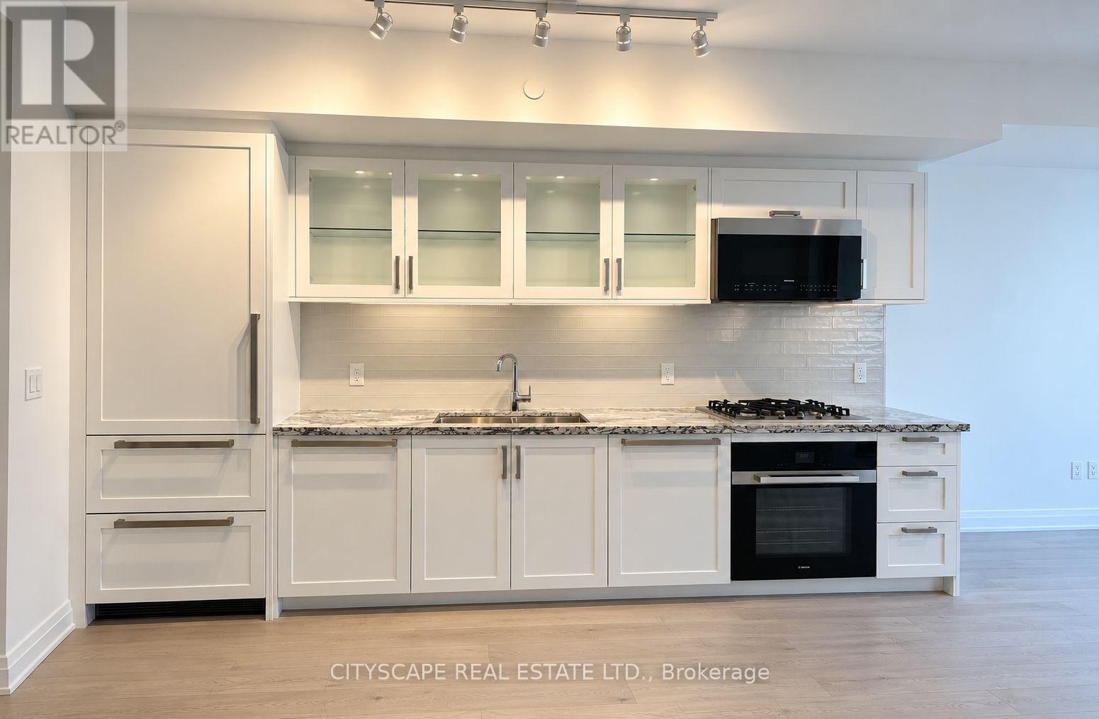 308 - 505 Glencairn Avenue, Toronto (Englemount-Lawrence), Ontario  M6B 0B2 - Photo 18 - C13841736