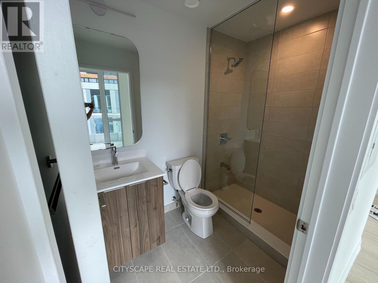 15 Richardson Street, Toronto (Waterfront Communities), Ontario  M5A 0Y5 - Photo 6 - C13841742