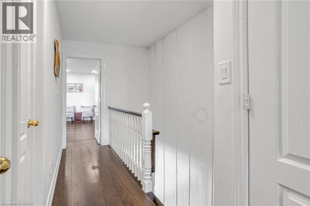 1417 Treeland Street, Burlington, Ontario  L7R 4S1 - Photo 16 - 40867209