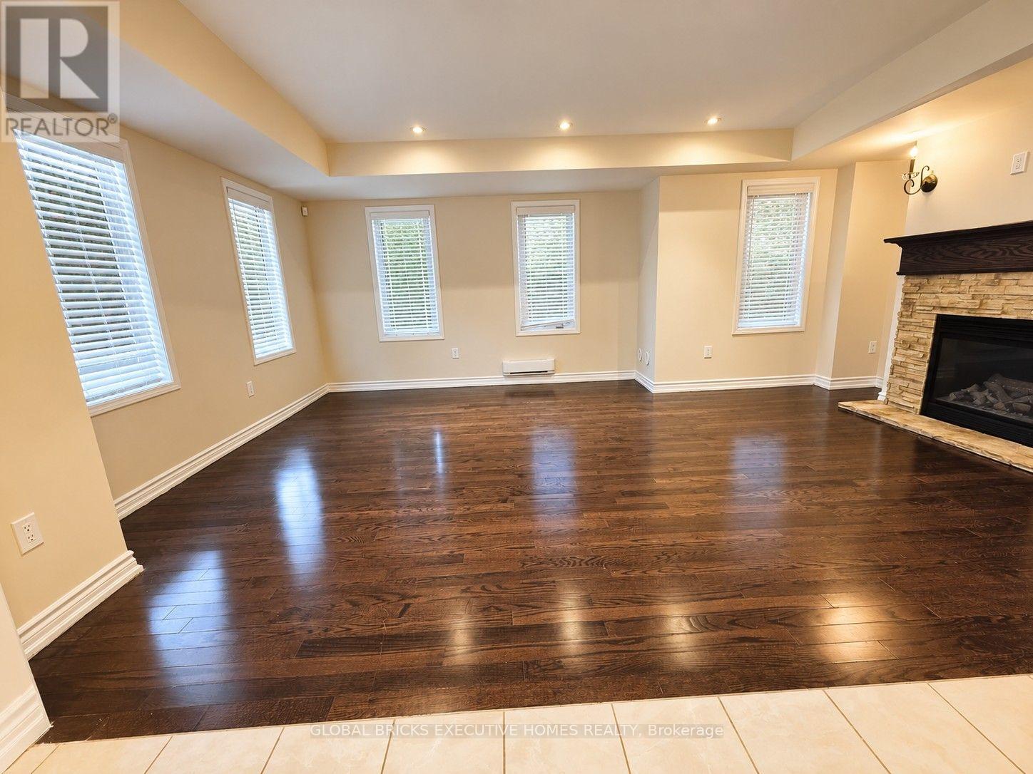 296 Ellen Davidson Drive, Oakville (Go Glenorchy), Ontario  L6M 0V5 - Photo 9 - W13841700