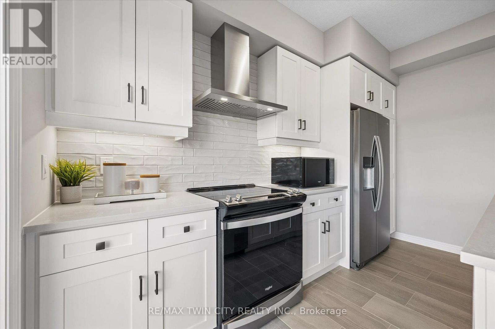 23 Sora Lane, Guelph, Ontario  N1E 0T4 - Photo 10 - X13841702