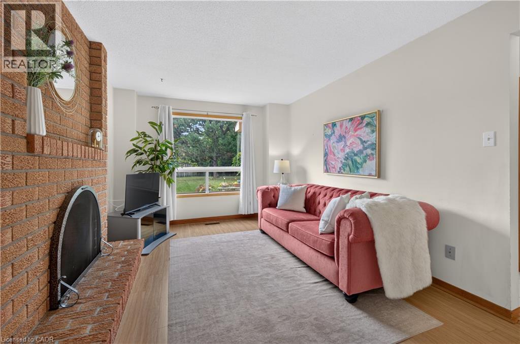 888 Messenger Meadow Drive, Mississauga, Ontario  L5C 3T2 - Photo 17 - 40867010
