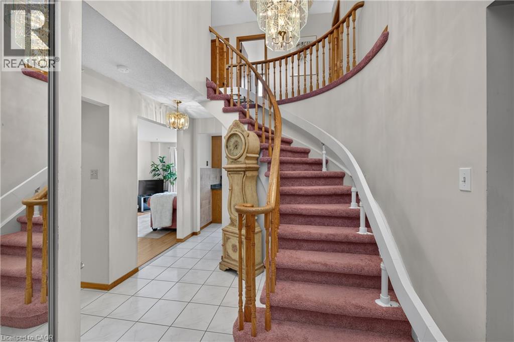 888 Messenger Meadow Drive, Mississauga, Ontario  L5C 3T2 - Photo 23 - 40867010