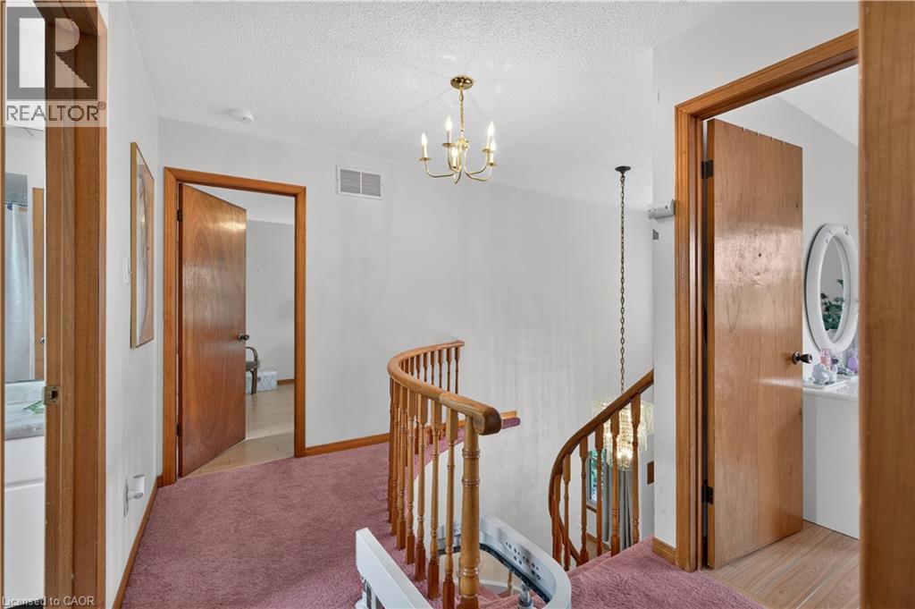 888 Messenger Meadow Drive, Mississauga, Ontario  L5C 3T2 - Photo 24 - 40867010