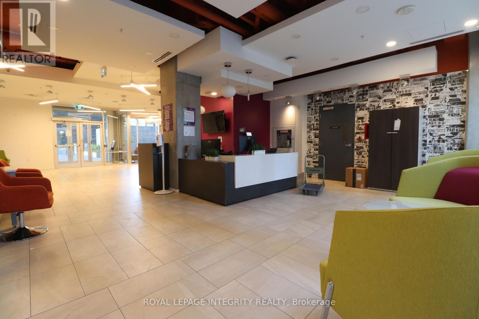 2815 - 105 Champagne Avenue, Ottawa, Ontario K1S 5E5 - Photo 2 - X13841774