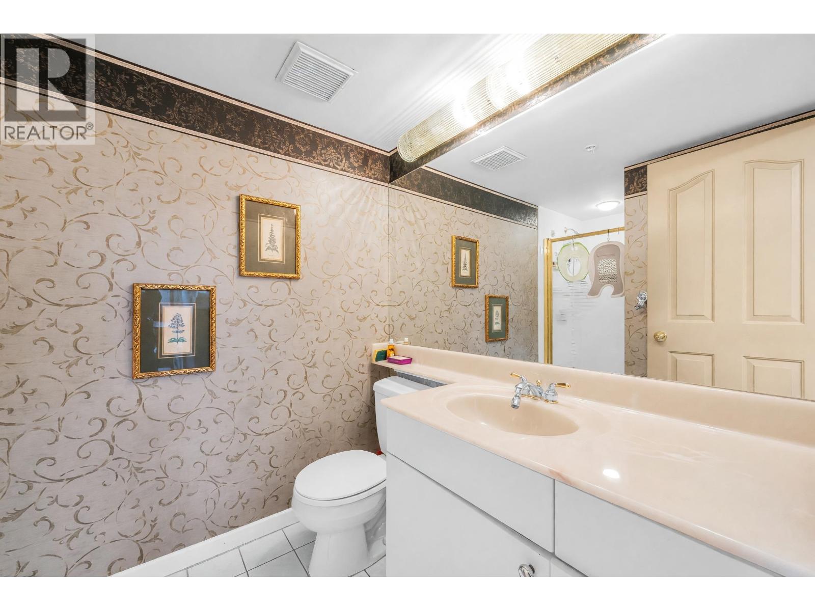 1601 8238 SABA ROAD