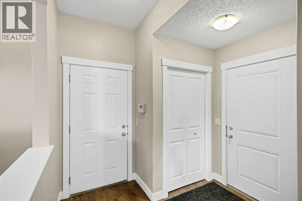 115 Strathmore Lakes Common