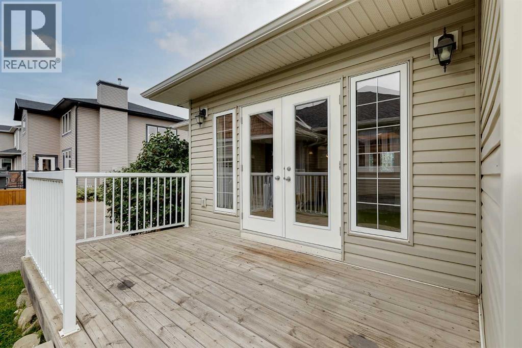 115 Strathmore Lakes Common