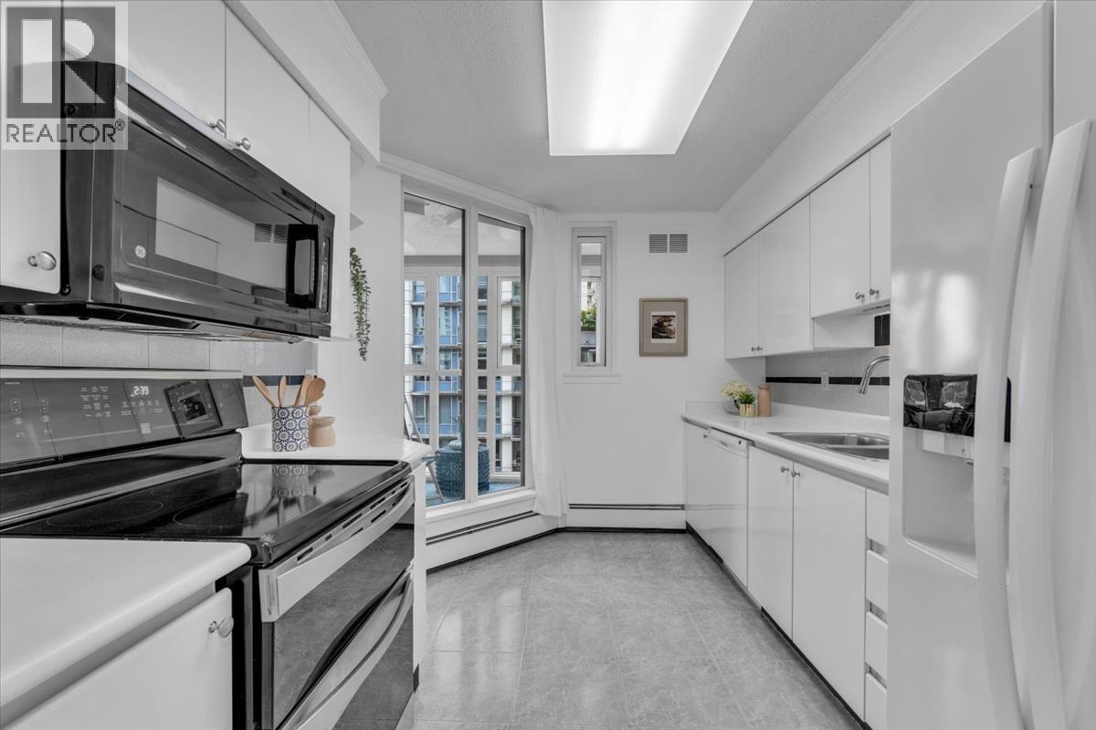 701 1010 BURNABY STREET