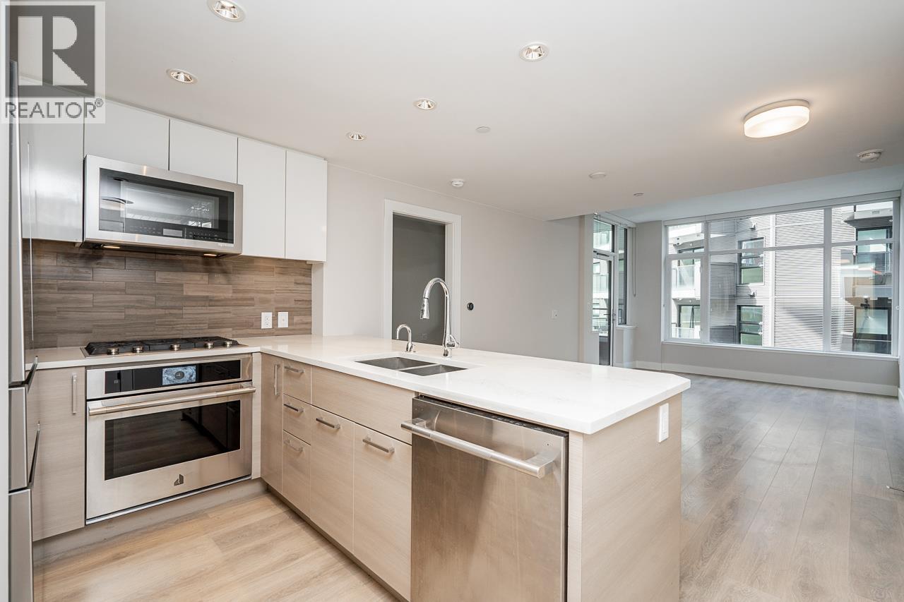 310 3451 SAWMILL CRESCENT