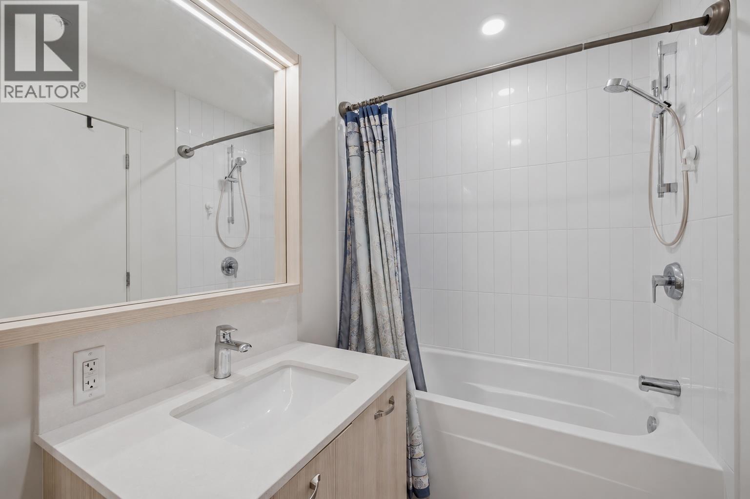 214 741 Anskar Court, Coquitlam, British Columbia  V3J 0N3 - Photo 21 - R3170828