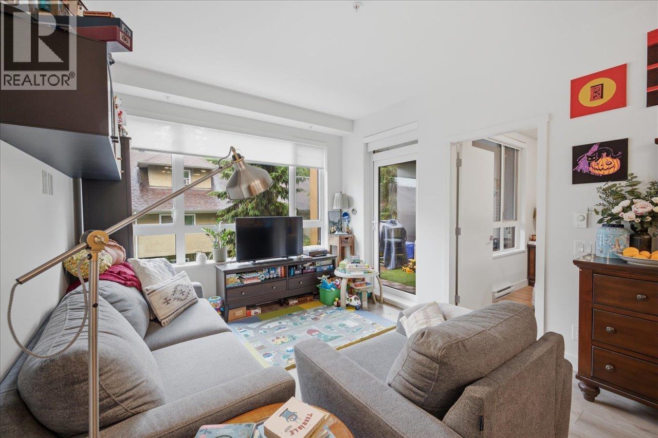 214 741 Anskar Court, Coquitlam, British Columbia  V3J 0N3 - Photo 4 - R3170828