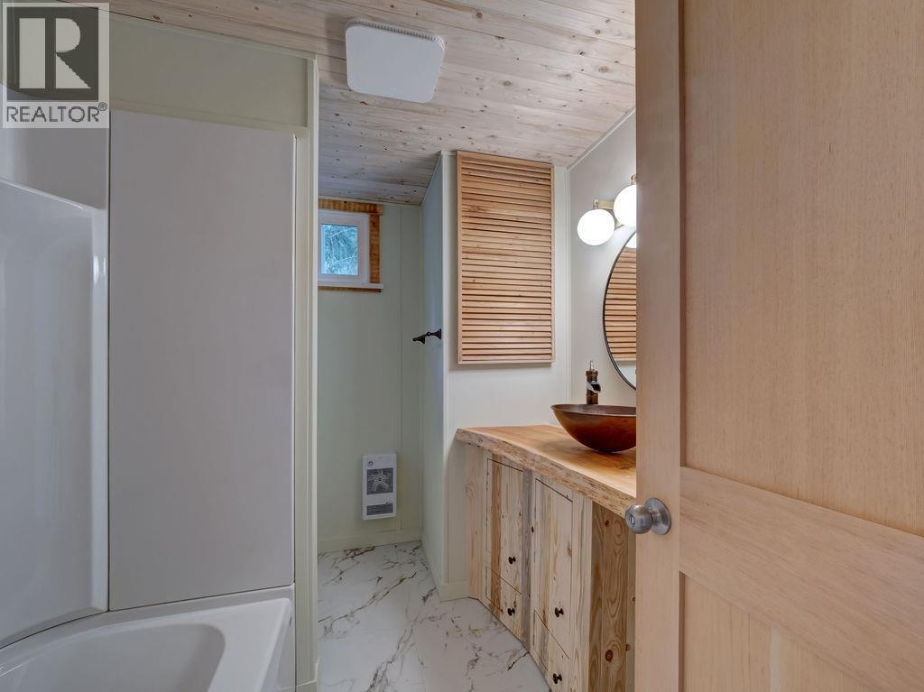28 1413 Sunshine Coast Highway, Gibsons, British Columbia  V0N 1V5 - Photo 11 - R3170800