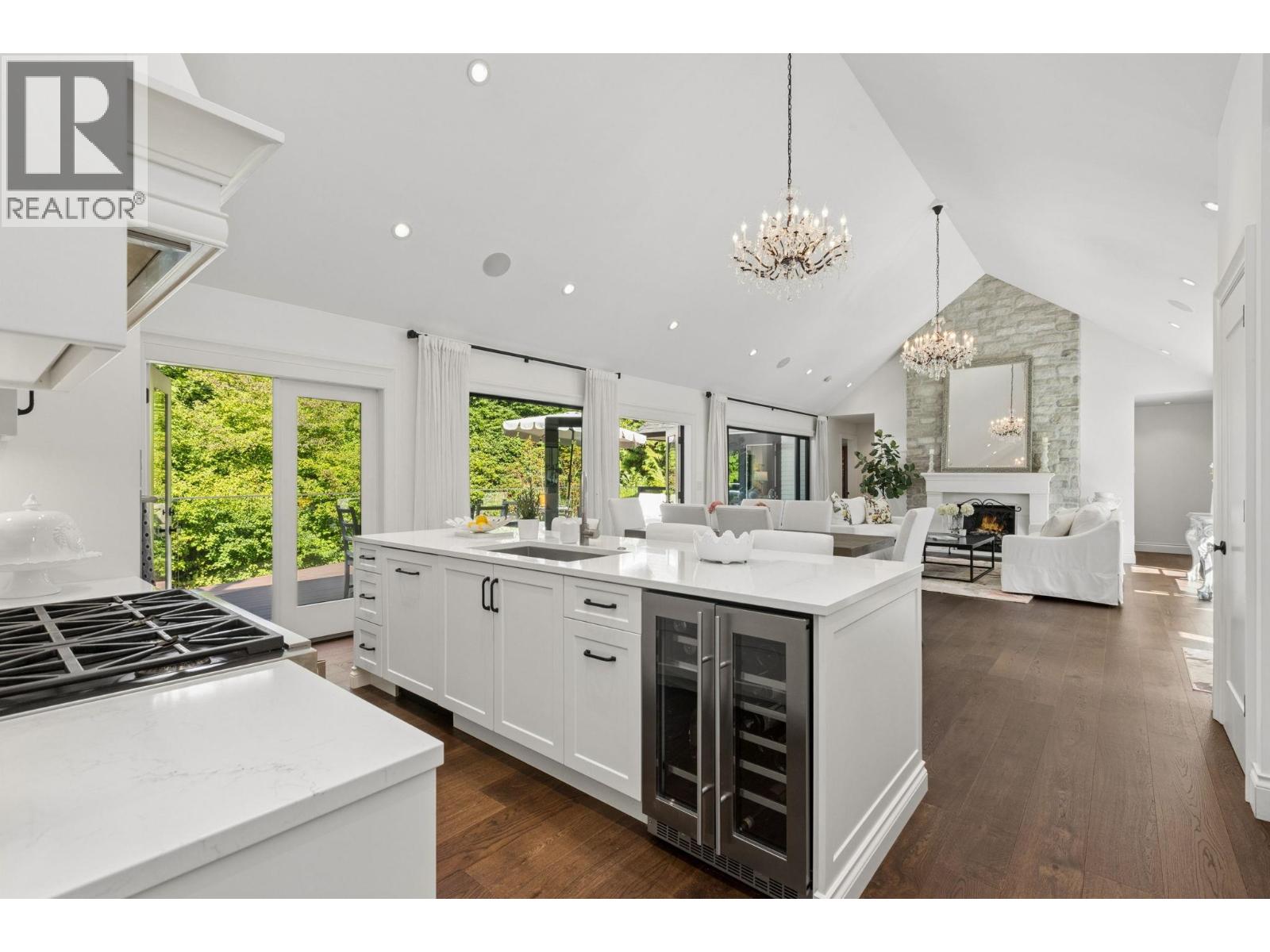 435 Macbeth Crescent, West Vancouver, British Columbia  V7T 1V8 - Photo 13 - R3170844