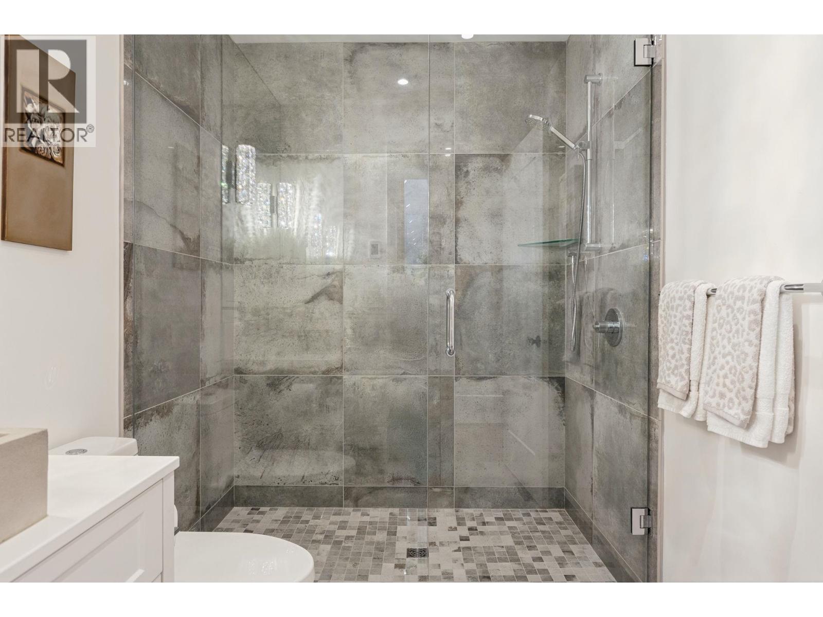 435 Macbeth Crescent, West Vancouver, British Columbia  V7T 1V8 - Photo 21 - R3170844