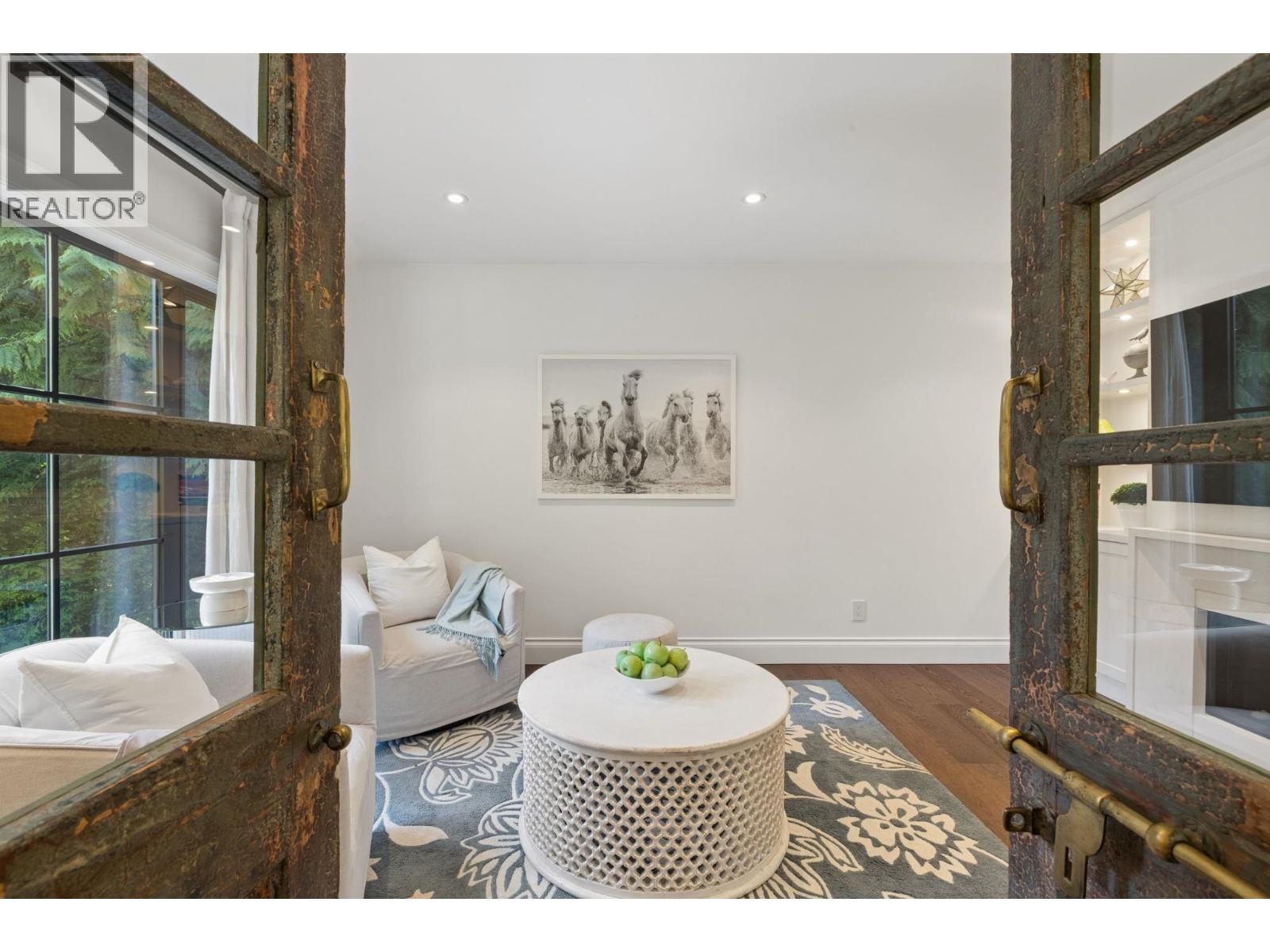 435 Macbeth Crescent, West Vancouver, British Columbia  V7T 1V8 - Photo 24 - R3170844