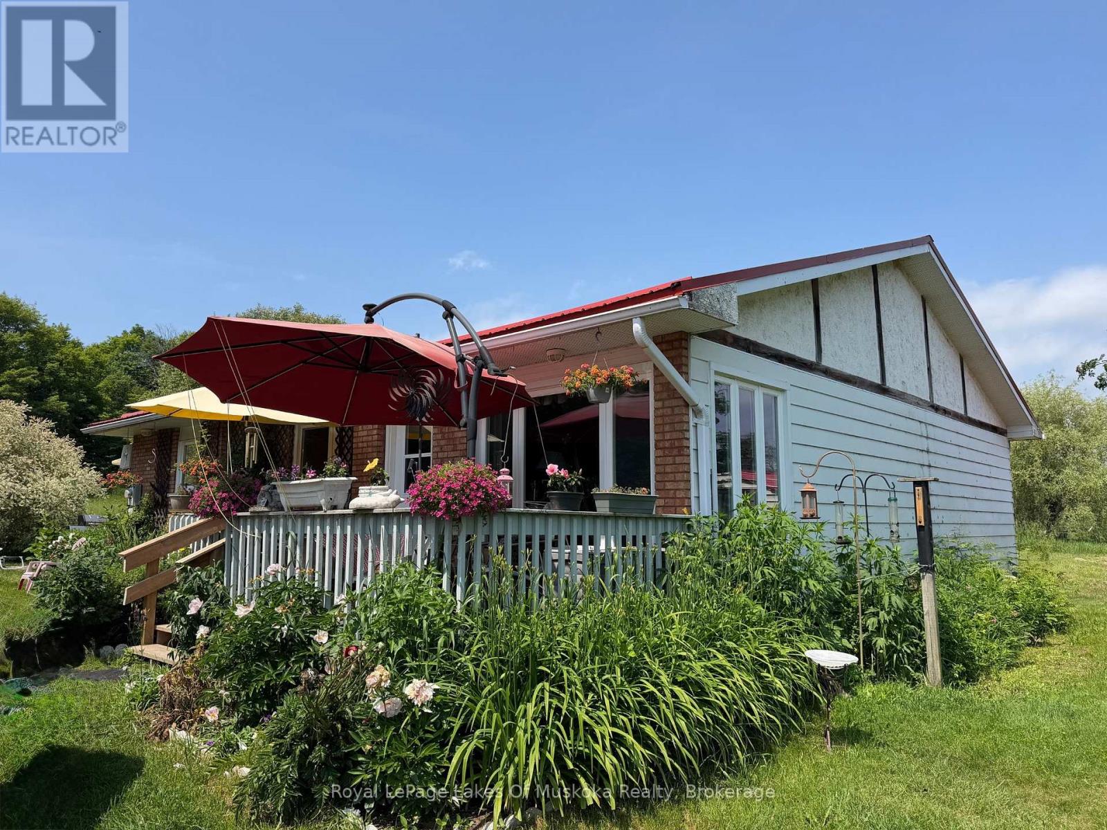 250 Stephenson Rd 12 West Road W, Huntsville, Ontario P0B 1M0 - Photo 2 - X13841778