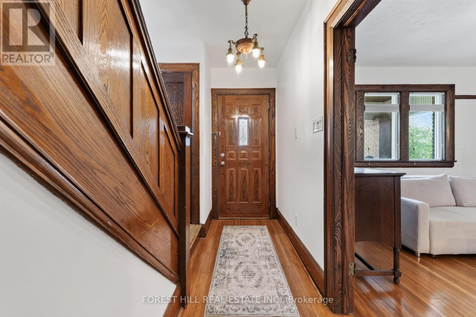 263 Lauder Avenue, Toronto, Ontario  M6E 3H5 - Photo 5 - C13841776