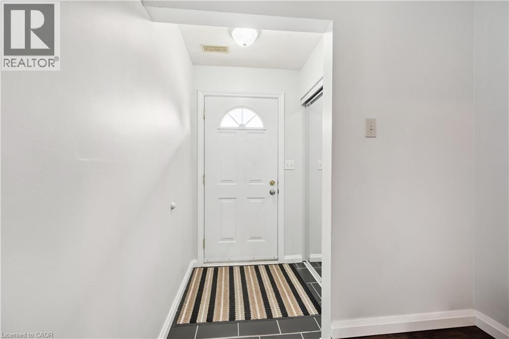 38 Harris Avenue Unit# A, Brantford, Ontario  N3R 2E9 - Photo 4 - 40867207