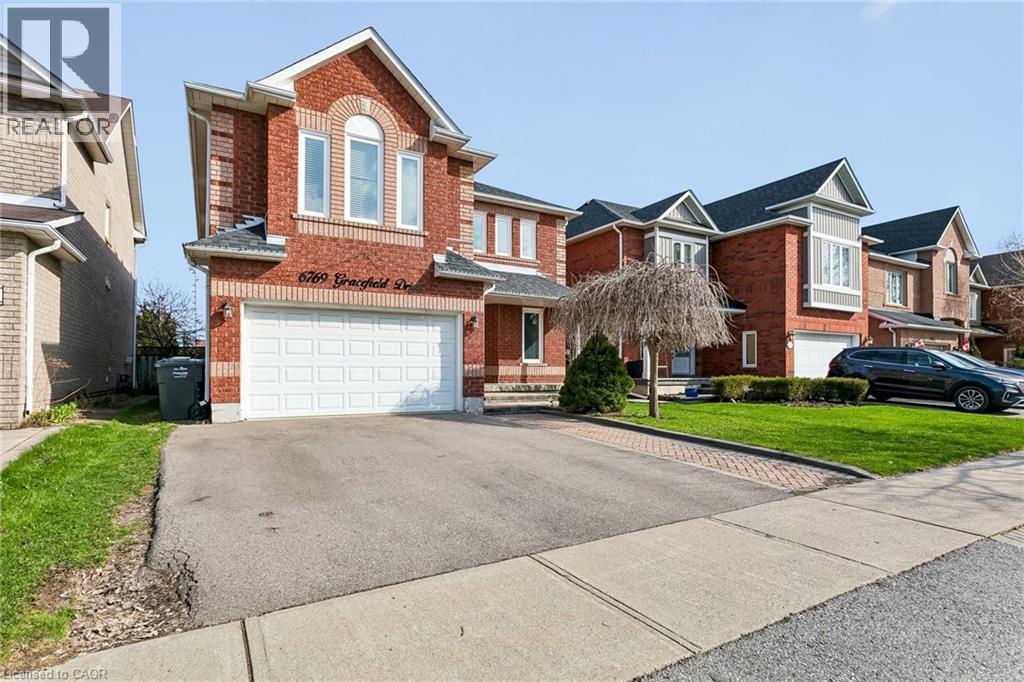 6769 Gracefield Drive, Mississauga, Ontario  L5N 6T5 - Photo 4 - 40849714