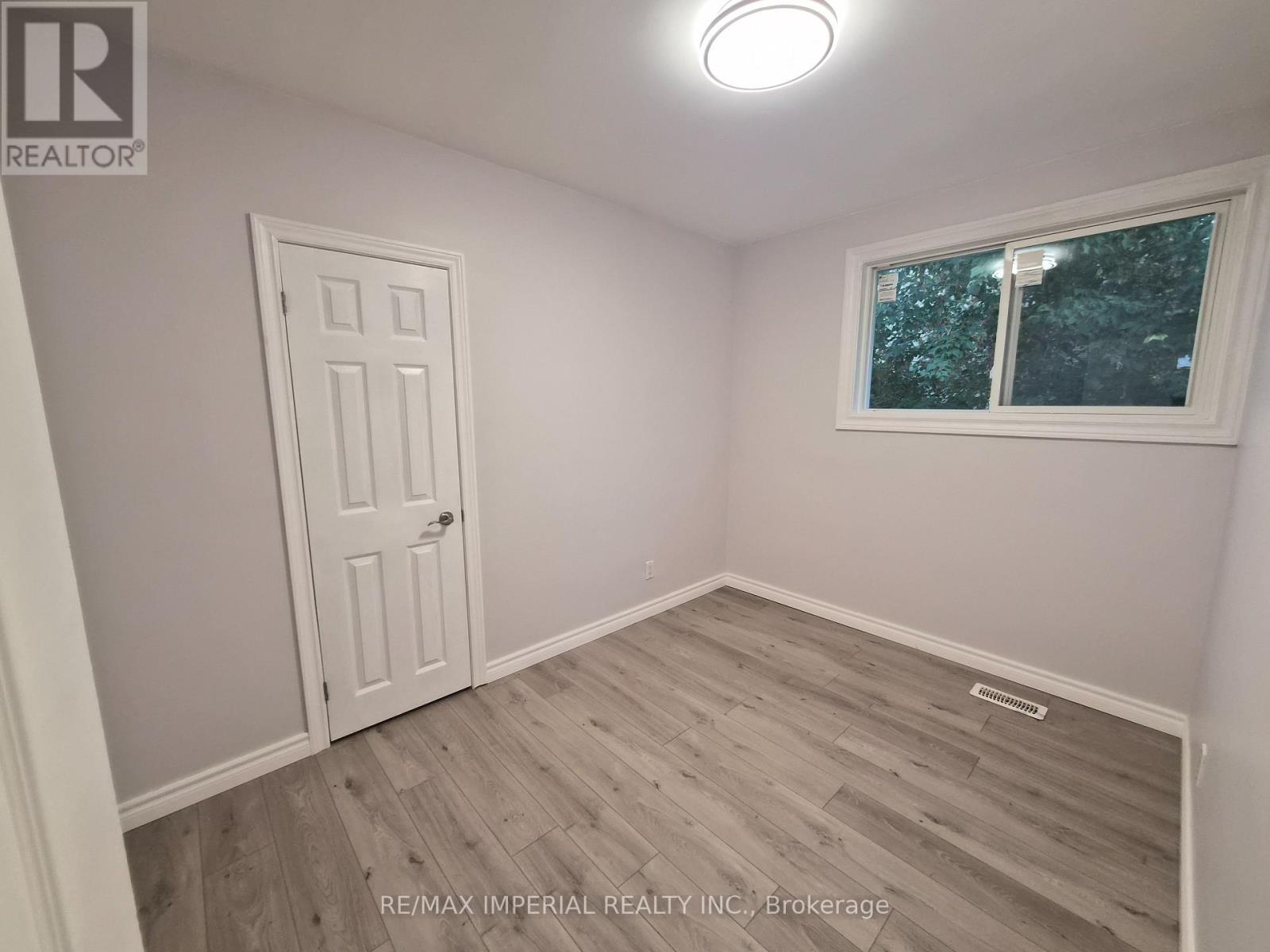 262 Mcconvey Drive, Richmond Hill, Ontario  L4C 3K2 - Photo 12 - N13841752