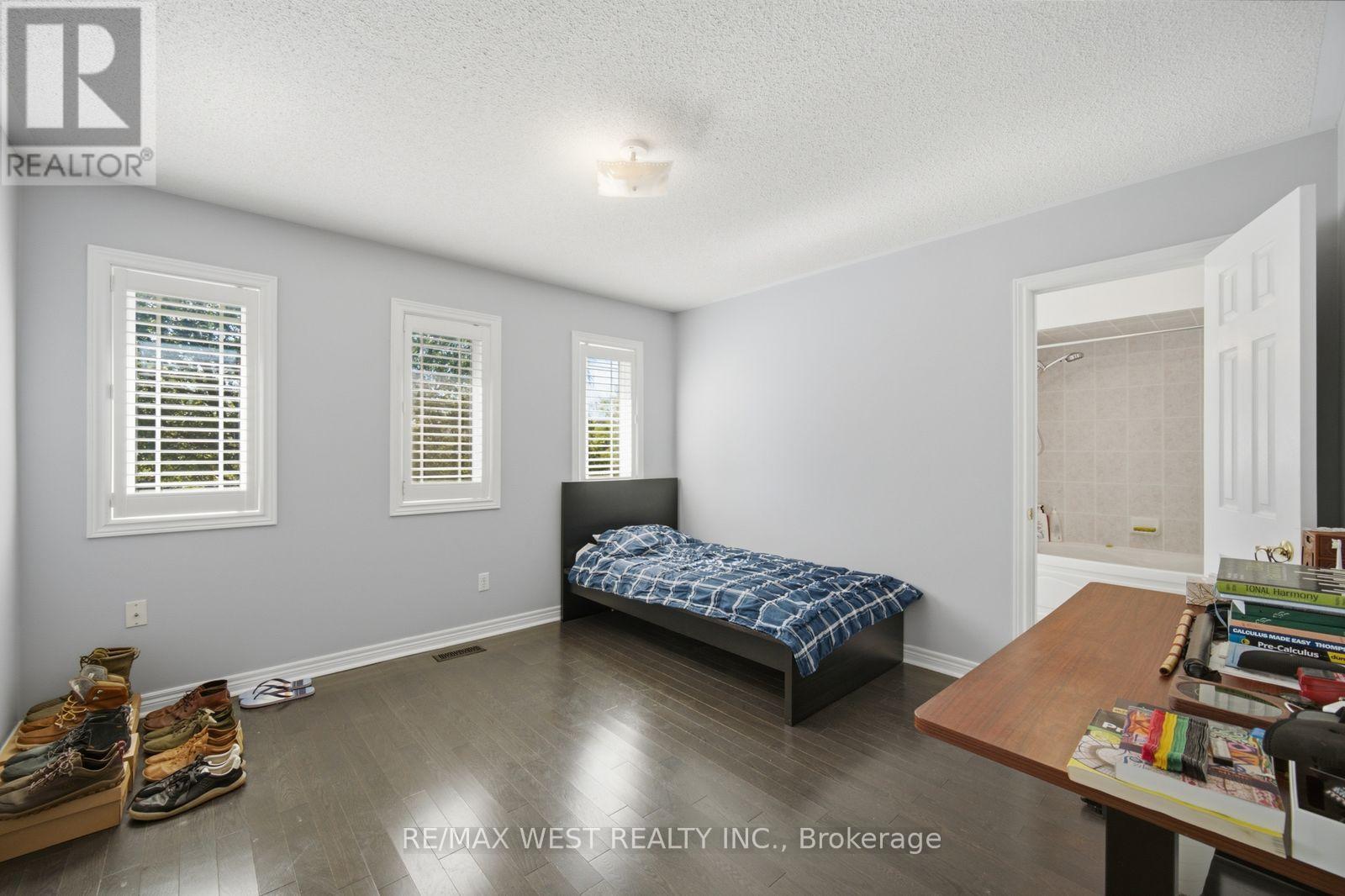 65 Burnhaven Avenue, Vaughan (Maple), Ontario  L6A 2P2 - Photo 29 - N13841756