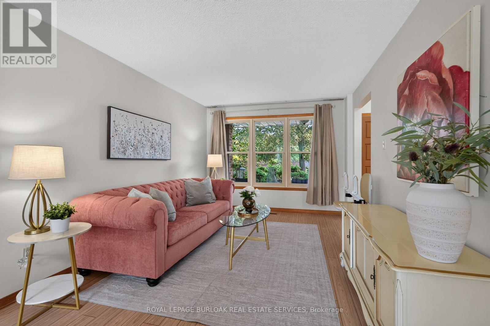 888 Messenger Meadow Drive, Mississauga, Ontario  L5C 3T2 - Photo 8 - W13841786